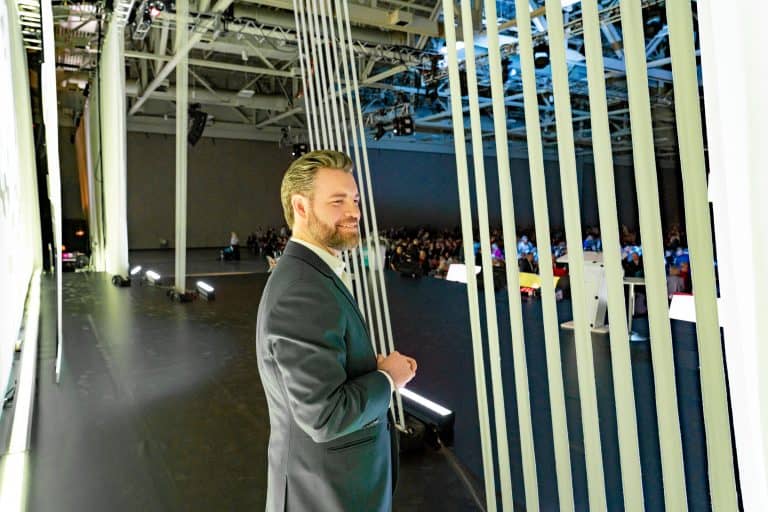 Jason Hewlett Backstage RootsTech 2019