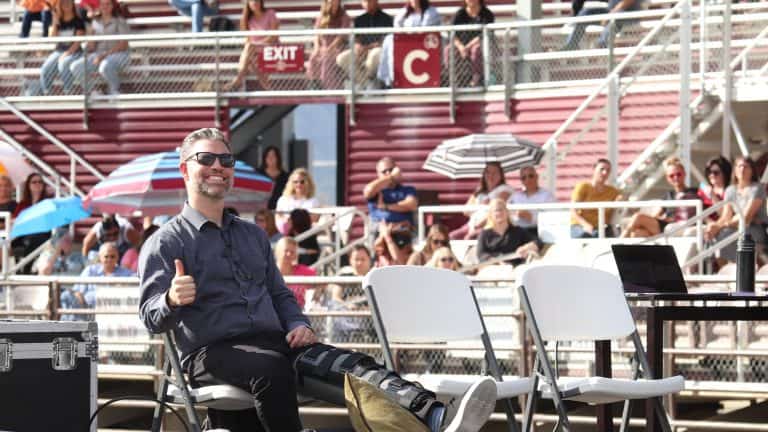 Jason Hewlett Waiting To Speak